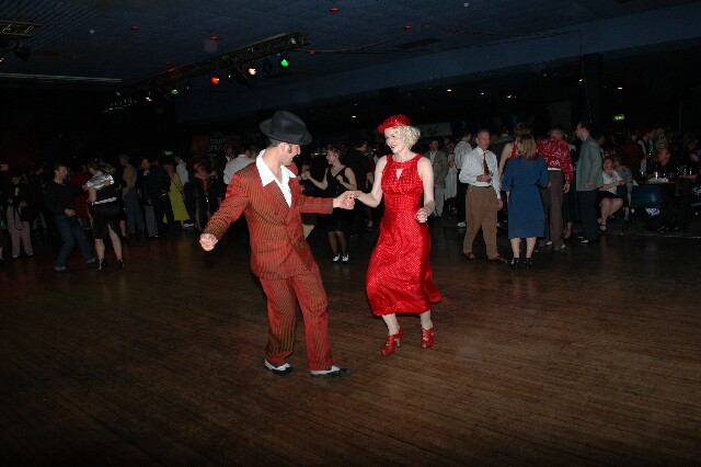 min 2007 11 24 riot 543